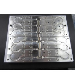 All Products : 6 cavity 4 inch Lizard Bait Mold